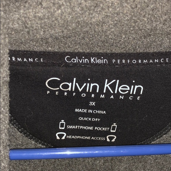 Calvin Klein performance jacket - Picture 2 of 3